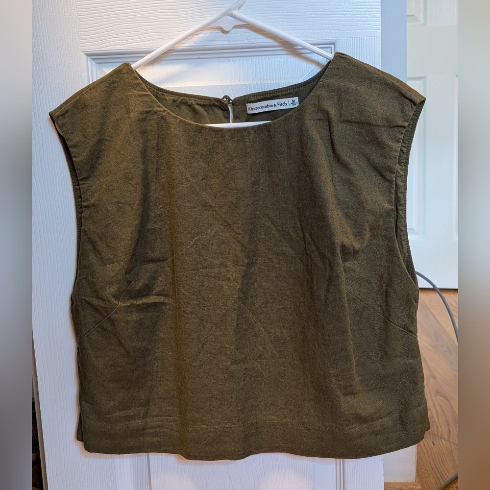 Abercrombie & Fitch Green Sleeveless Boxy Blouse